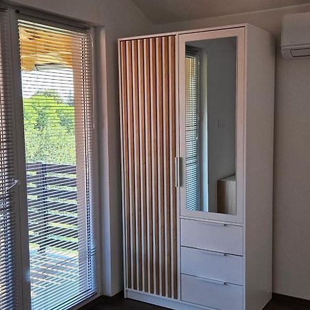 Apartman M&M Duga Resa Exterior photo